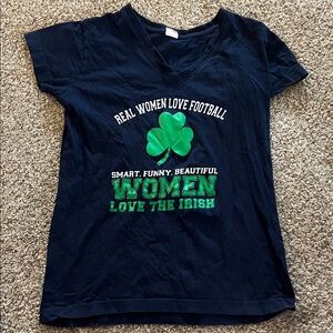 Notre Dame football women’s tee - size L
